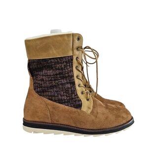 MukLuks Tan Christy Boots